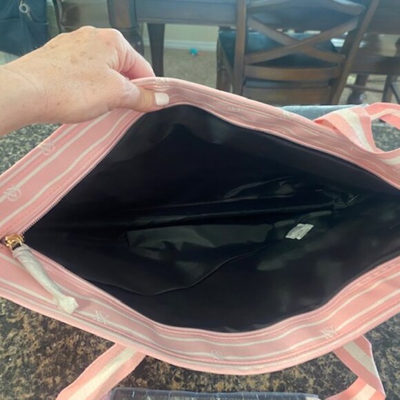 Victoria Secret Bag with Zipper - Picture 2 of 3
